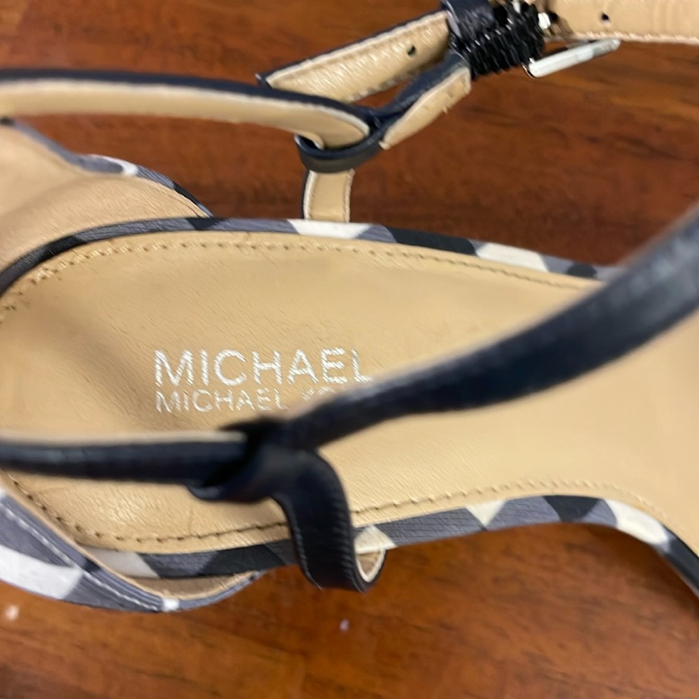 Michael Michael Kors Womens Pippa Leather Open Toe heels. Size 8.5M. Checkered - Picture 11 of 15